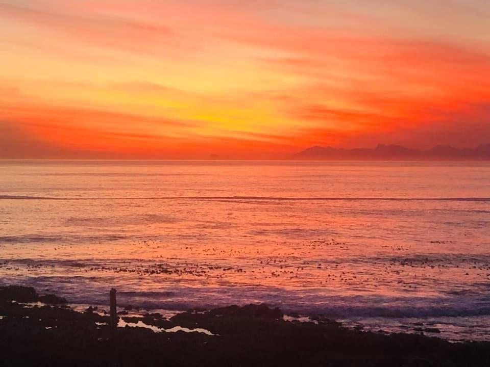 Ons C-Huis - Gansbaai Seafront Accommodation, Back-Up Power Exteriör bild